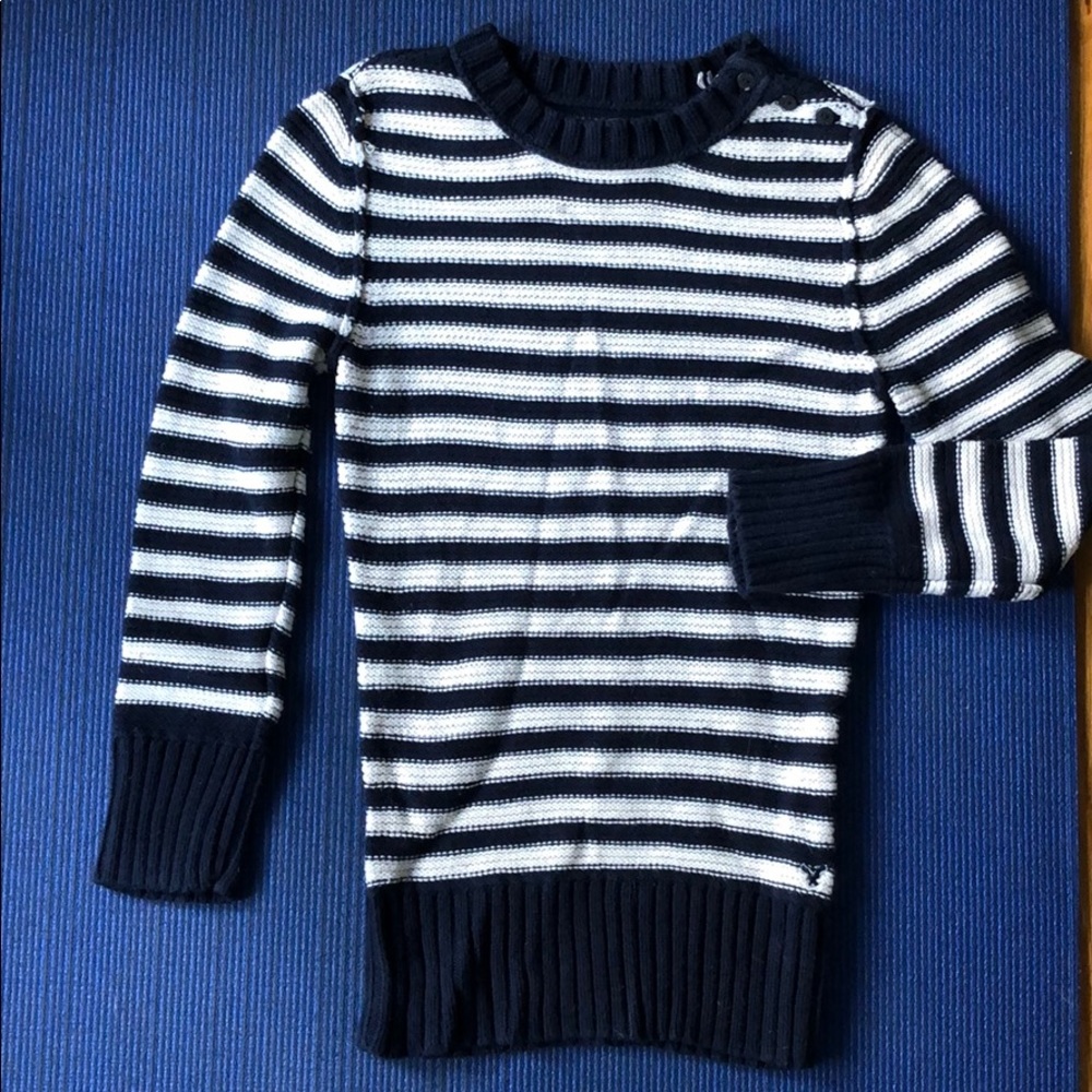💙Striped Sweater🤍